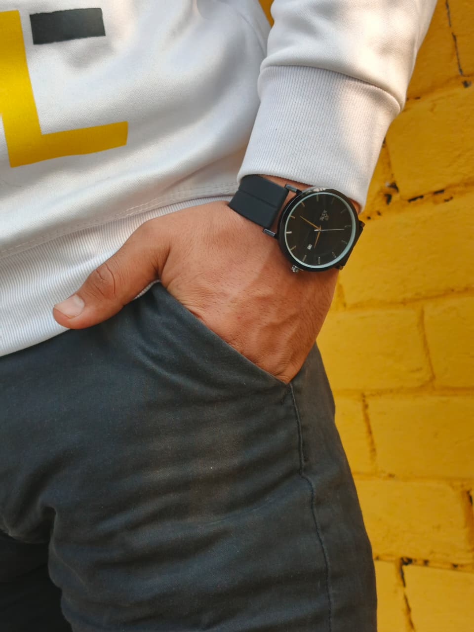 RICK Stealth Edition | Matte Black Watch with Magnetic D-Buckle Strap